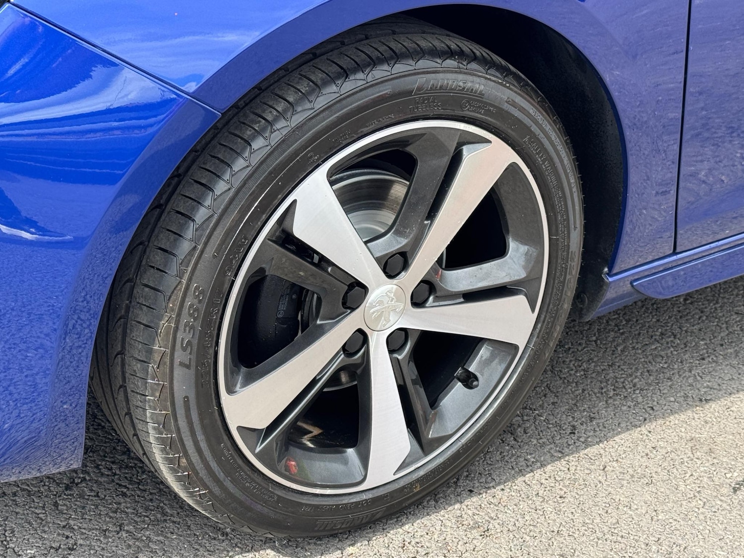 Used Peugeot 308 for sale - 76887483: Photo 26