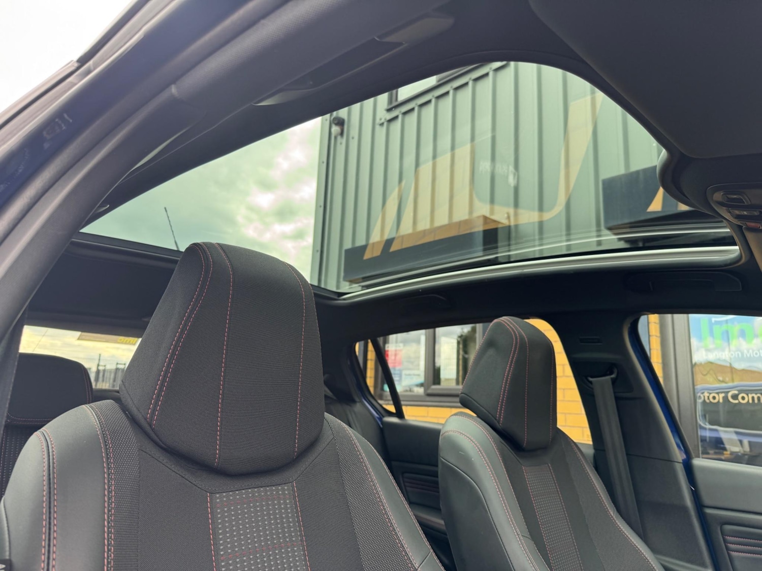 Used Peugeot 308 for sale - 76887483: Photo 37