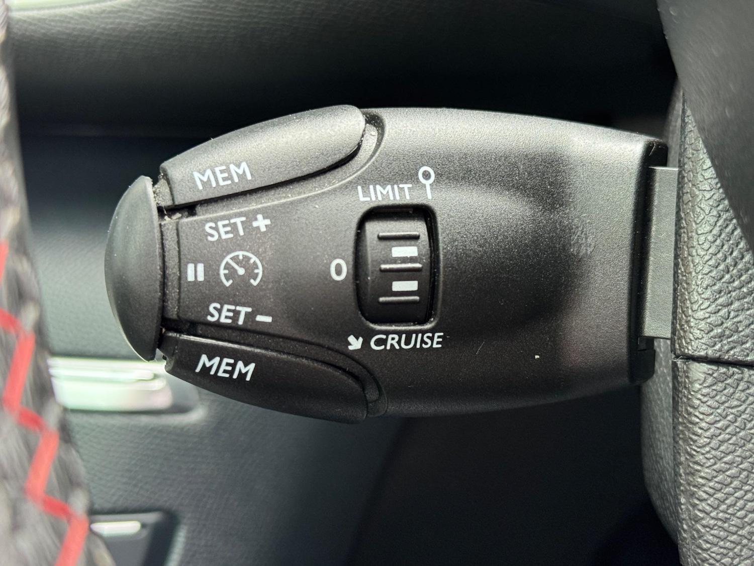 Used Peugeot 308 for sale - 76887483: Photo 44