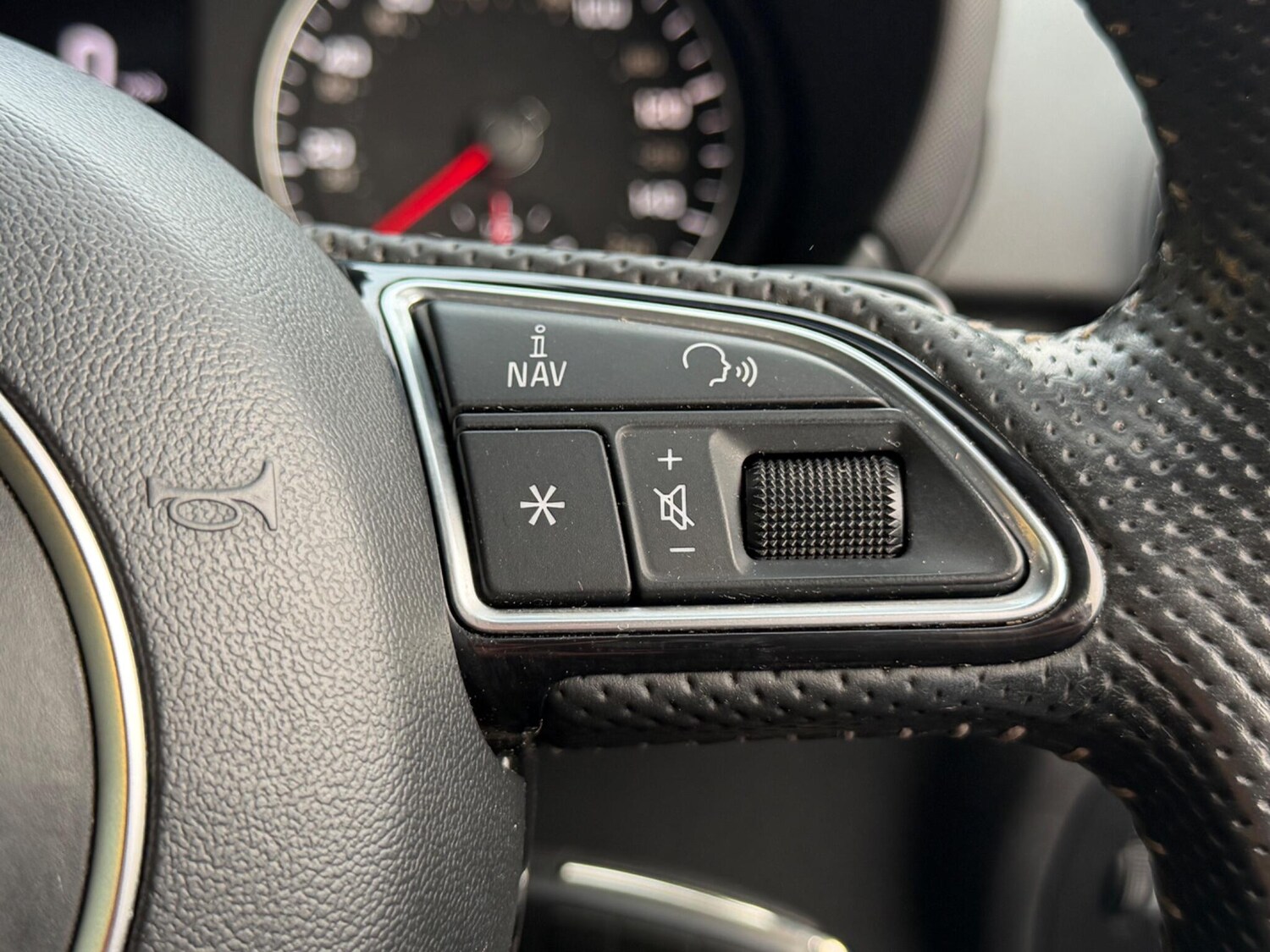 Used Audi A1 2015 for sale - 77376209: Photo 43