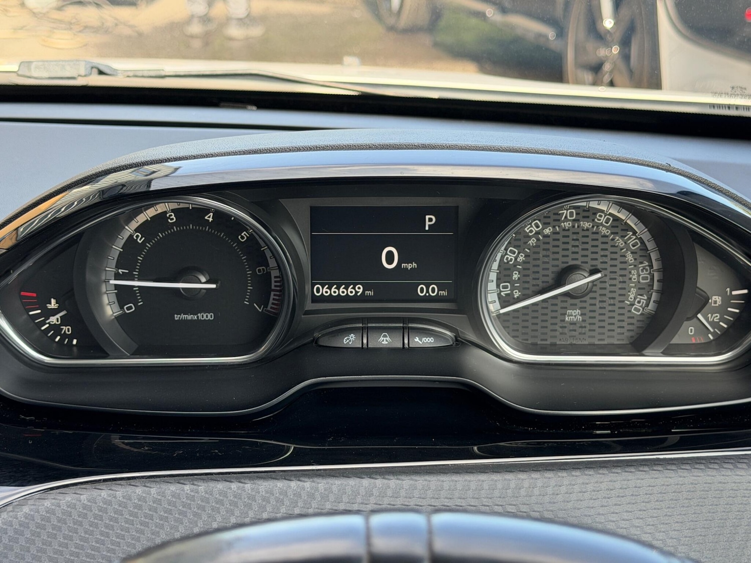 Used Peugeot 2008 2018 for sale - 78115710: Photo 59