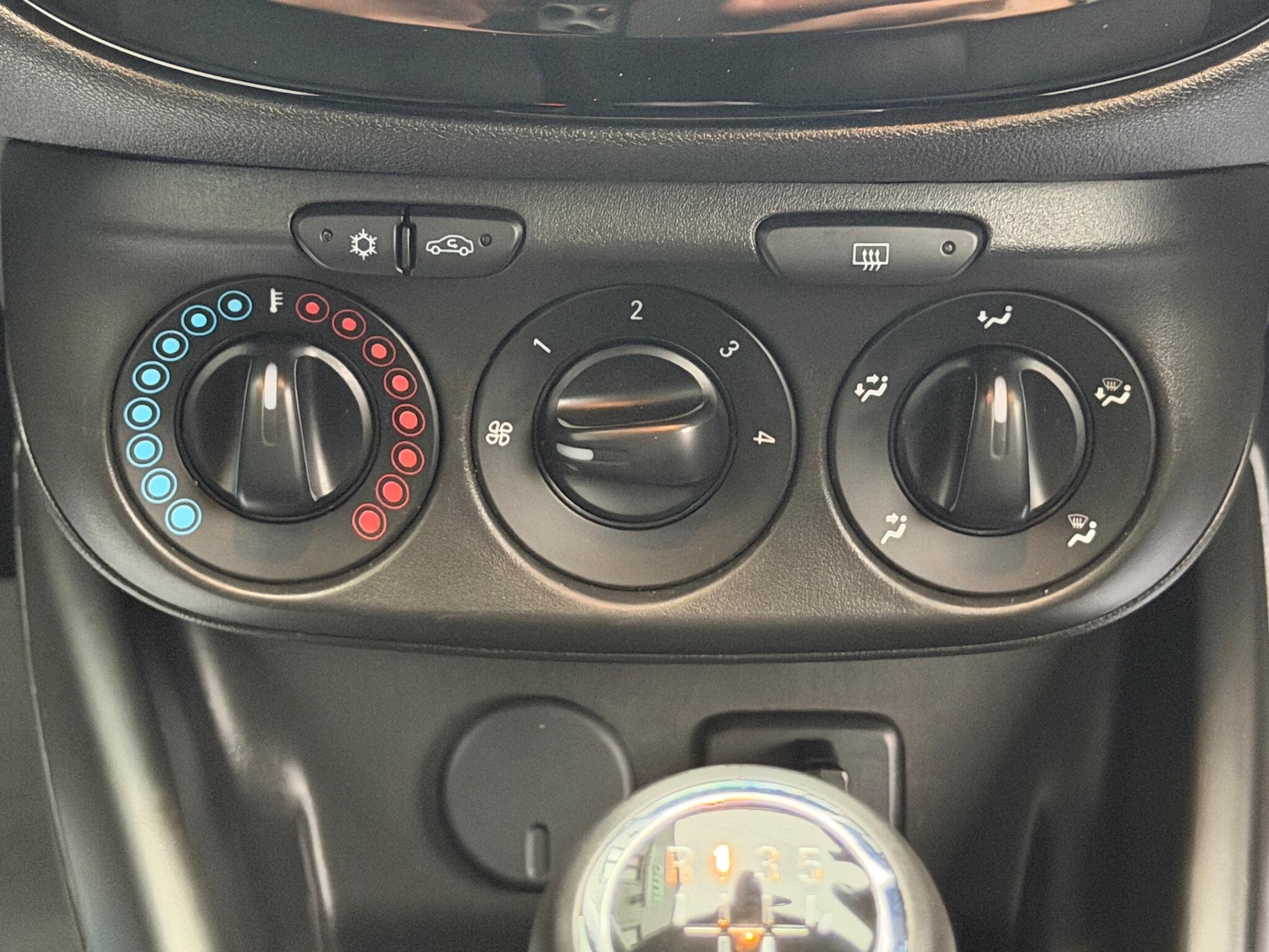 Used Vauxhall Corsa 2018 for sale - 76886084: Photo 42