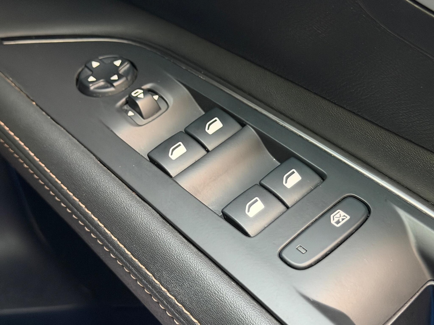 Used Peugeot 3008 2019 for sale - 76887327: Photo 70