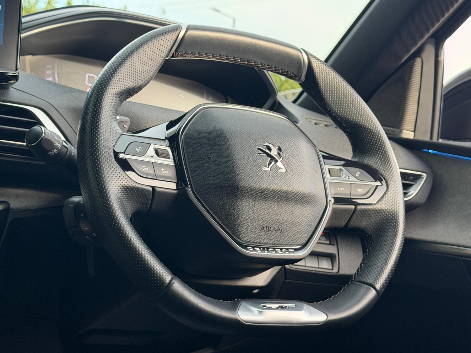 Used Peugeot 3008 for sale - 77598360: Photo 40