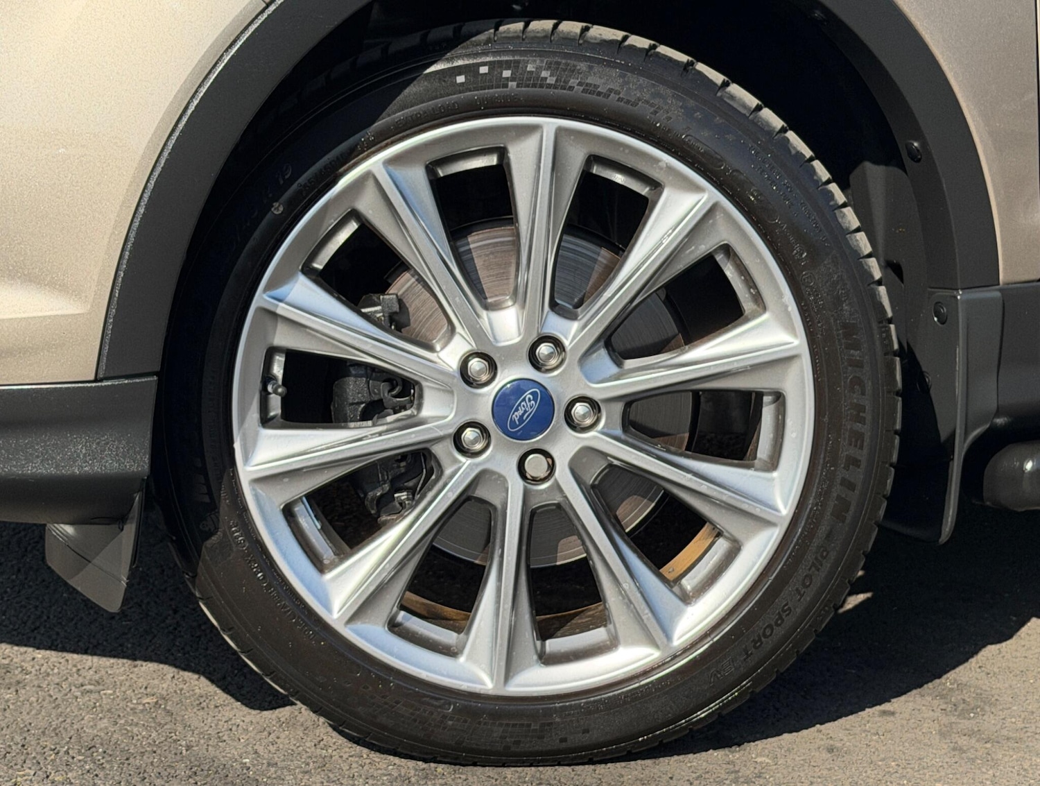 Used Ford Kuga 2019 for sale - 77939705: Photo 5