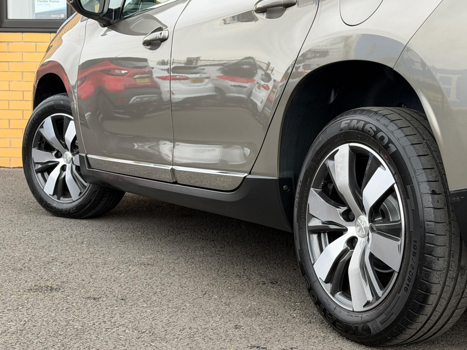 Used Peugeot 2008 2016 for sale - 78100233: Photo 18