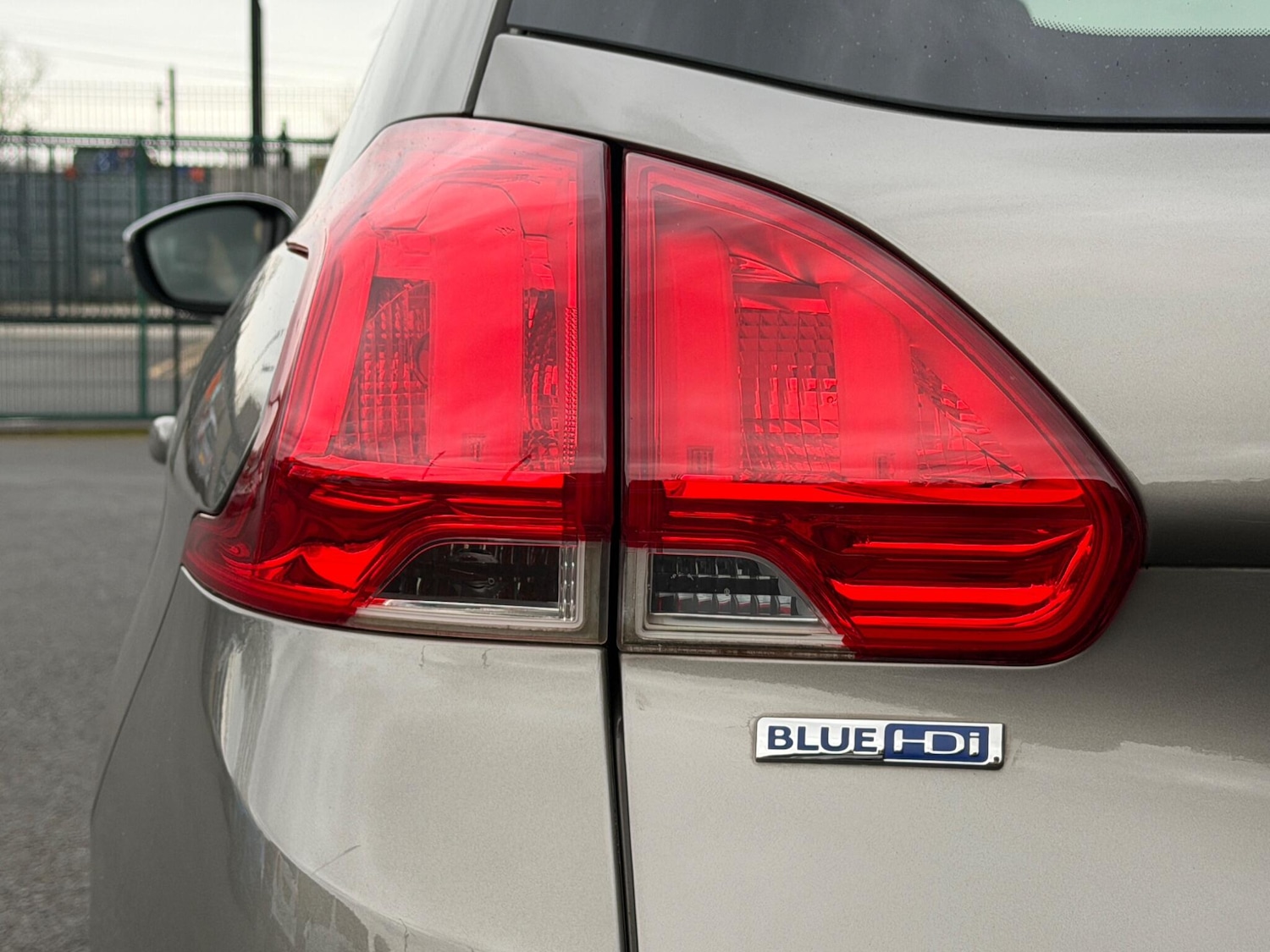 Used Peugeot 2008 2016 for sale - 78100233: Photo 28