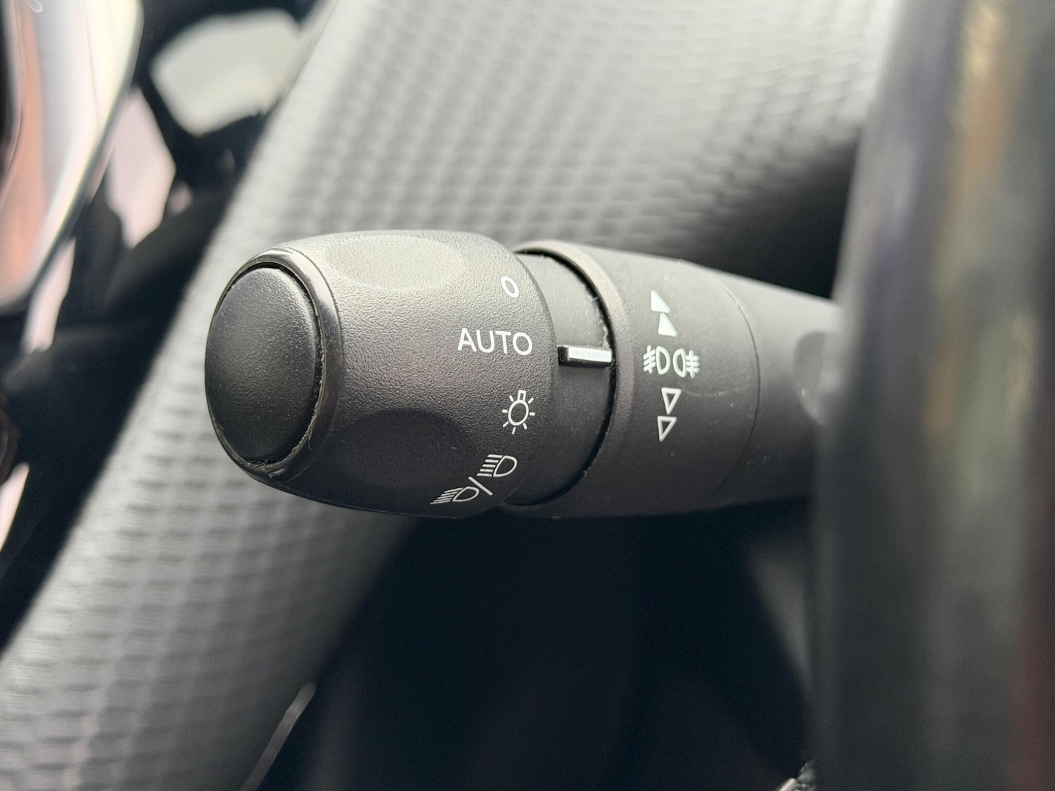 Used Peugeot 2008 2016 for sale - 78100233: Photo 42