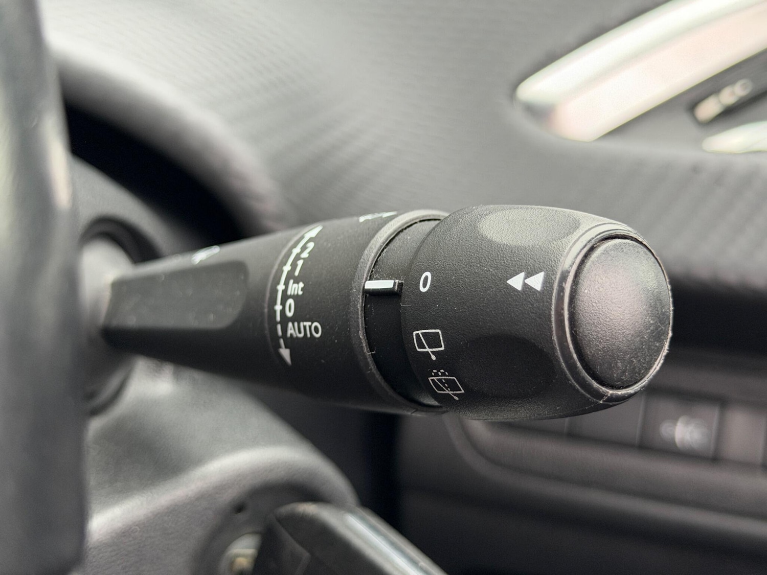 Used Peugeot 2008 2016 for sale - 78100233: Photo 43