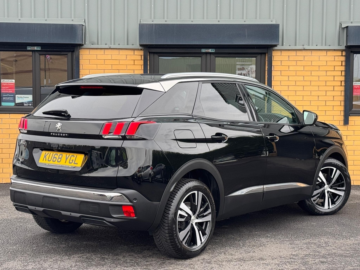 Used Peugeot 3008 2018 for sale - 76886083: Photo 14