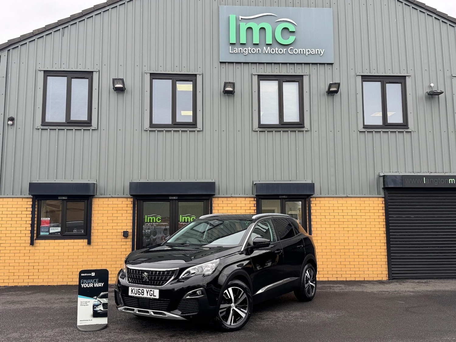 Used Peugeot 3008 2018 for sale - 76886083: Photo 2