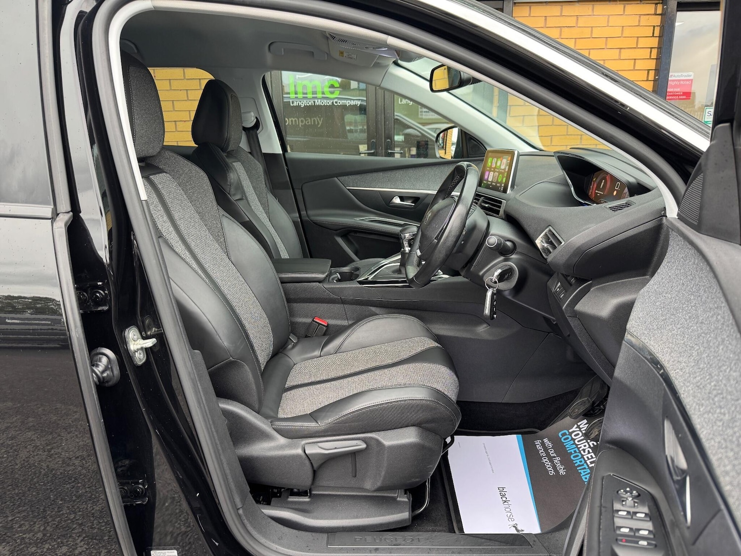 Used Peugeot 3008 2018 for sale - 76886083: Photo 34