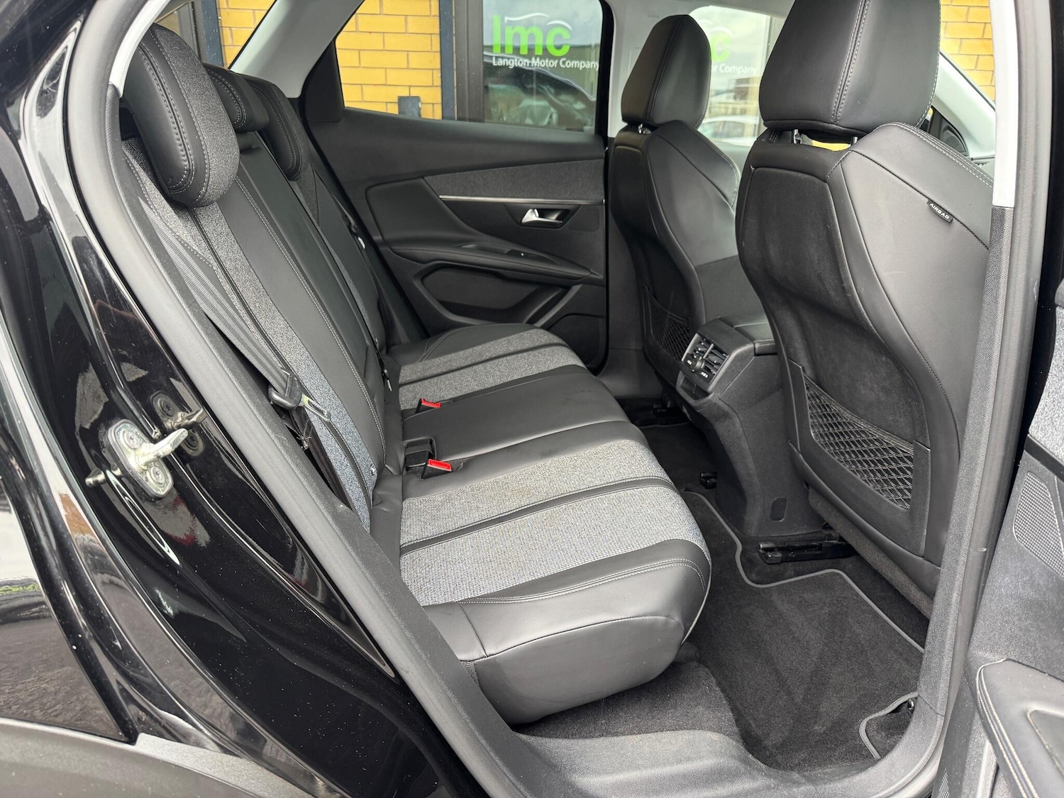 Used Peugeot 3008 2018 for sale - 76886083: Photo 37