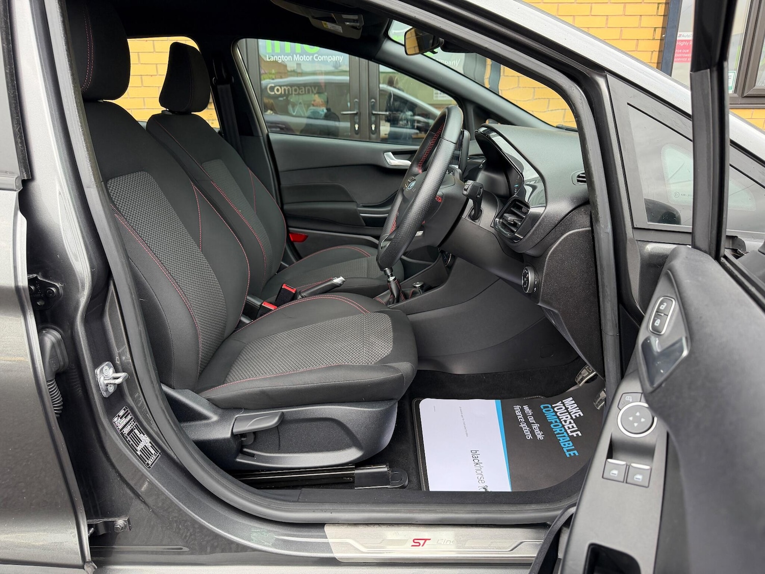 Used Ford Fiesta 2020 for sale - 76886876: Photo 32