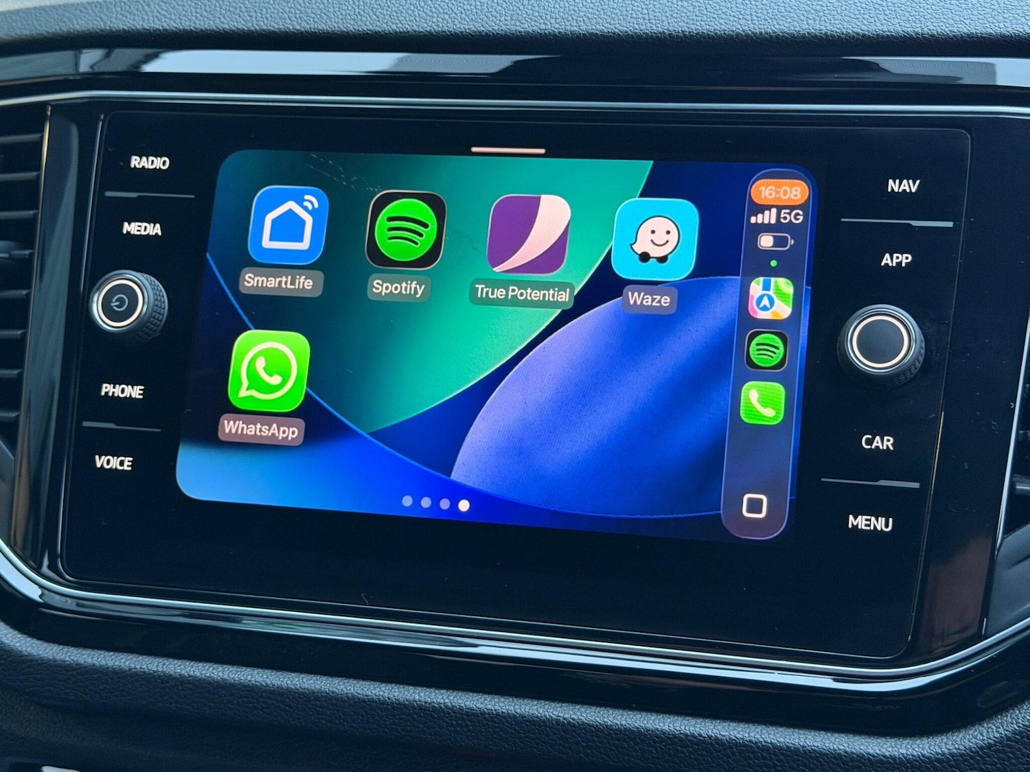 Used Volkswagen T-Roc for sale - 77238183: Photo 48