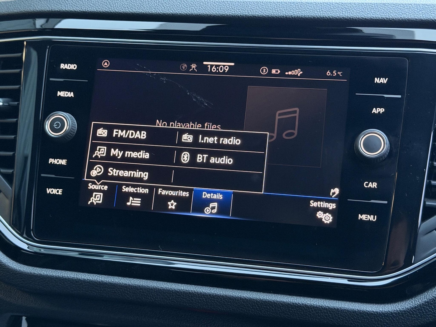 Used Volkswagen T-Roc for sale - 77238183: Photo 52