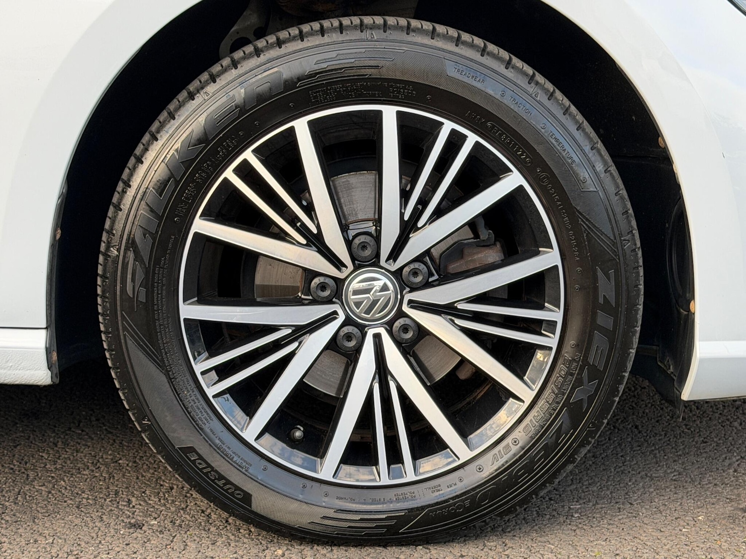 Used Volkswagen Golf 2019 for sale - 76935780: Photo 12