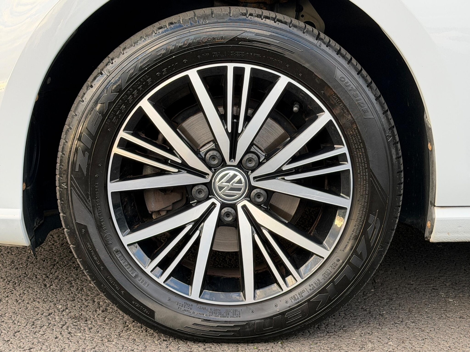 Used Volkswagen Golf 2019 for sale - 76935780: Photo 21