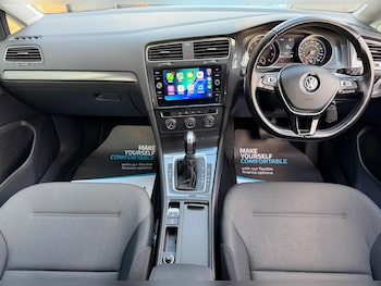 Used Volkswagen Golf 2019 for sale - 76935780: Photo