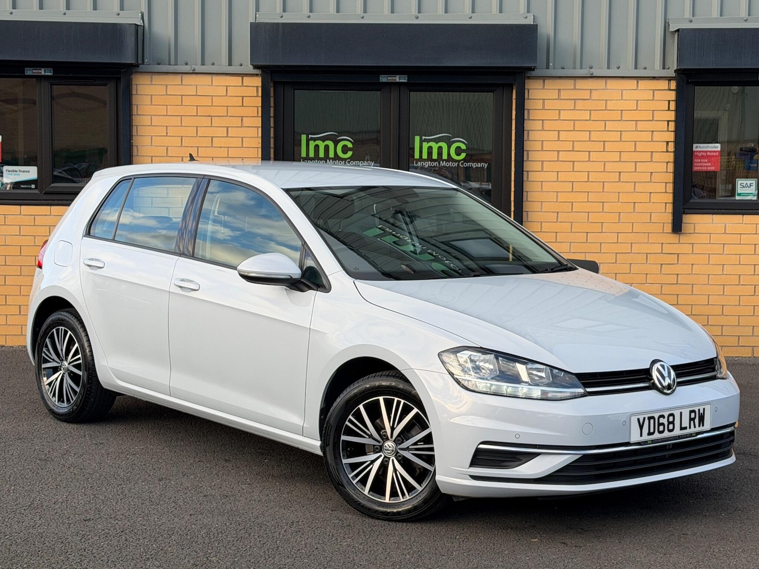 Used Volkswagen Golf 2019 for sale - 76935780: Photo 8