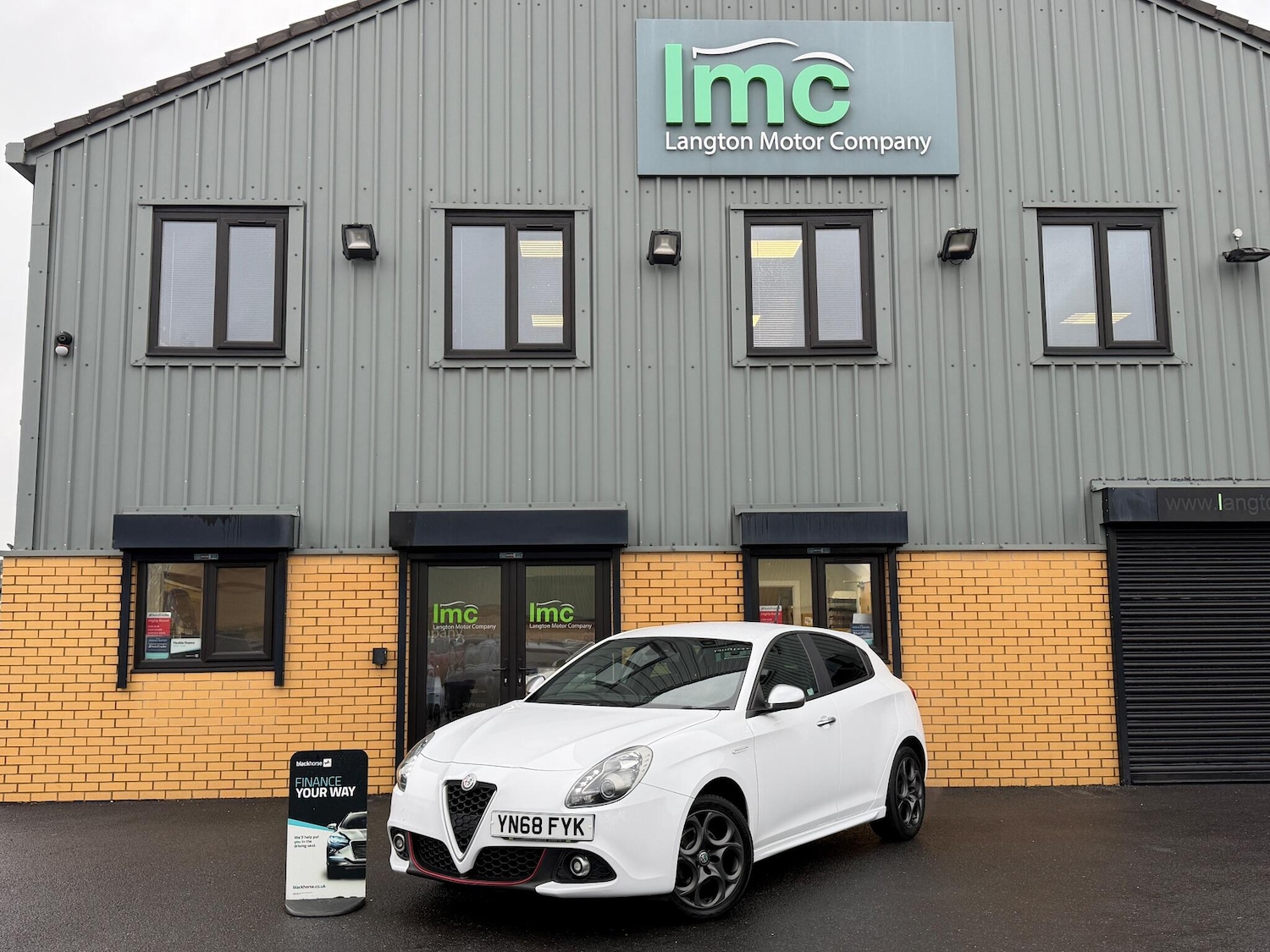 Used Alfa Romeo Giulietta 2018 for sale - 76952520: Photo 2