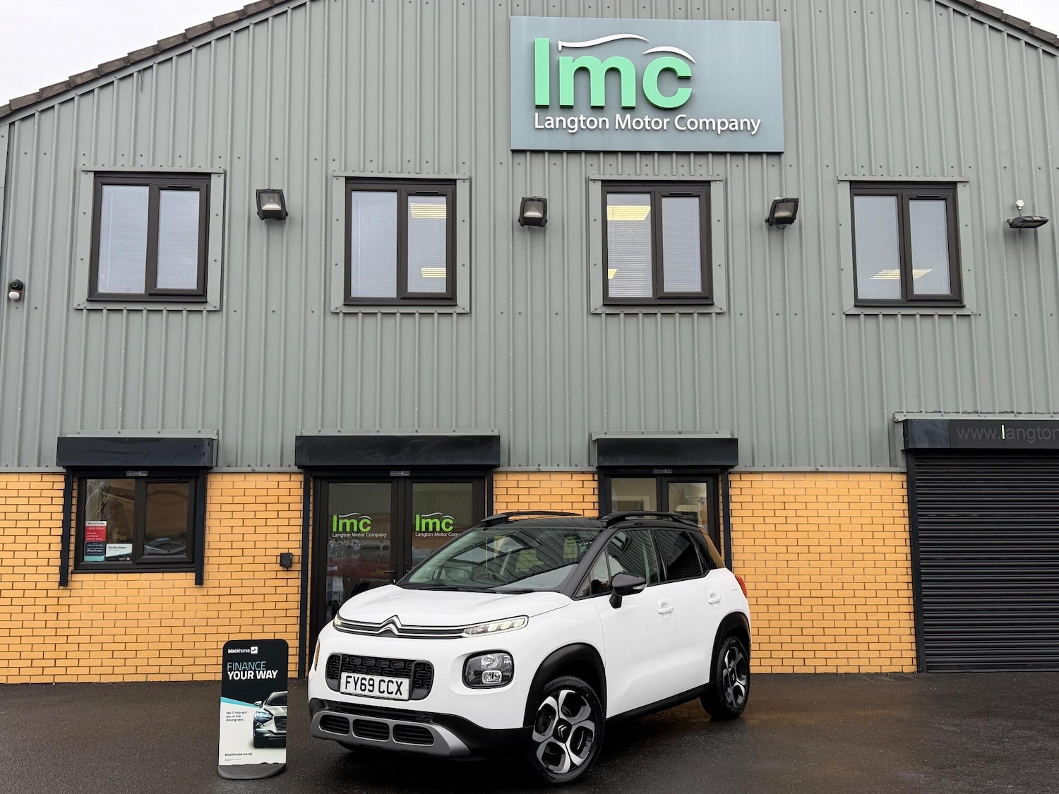 Used Citroen C3 Aircross 2020 for sale - 77015380: Photo 2