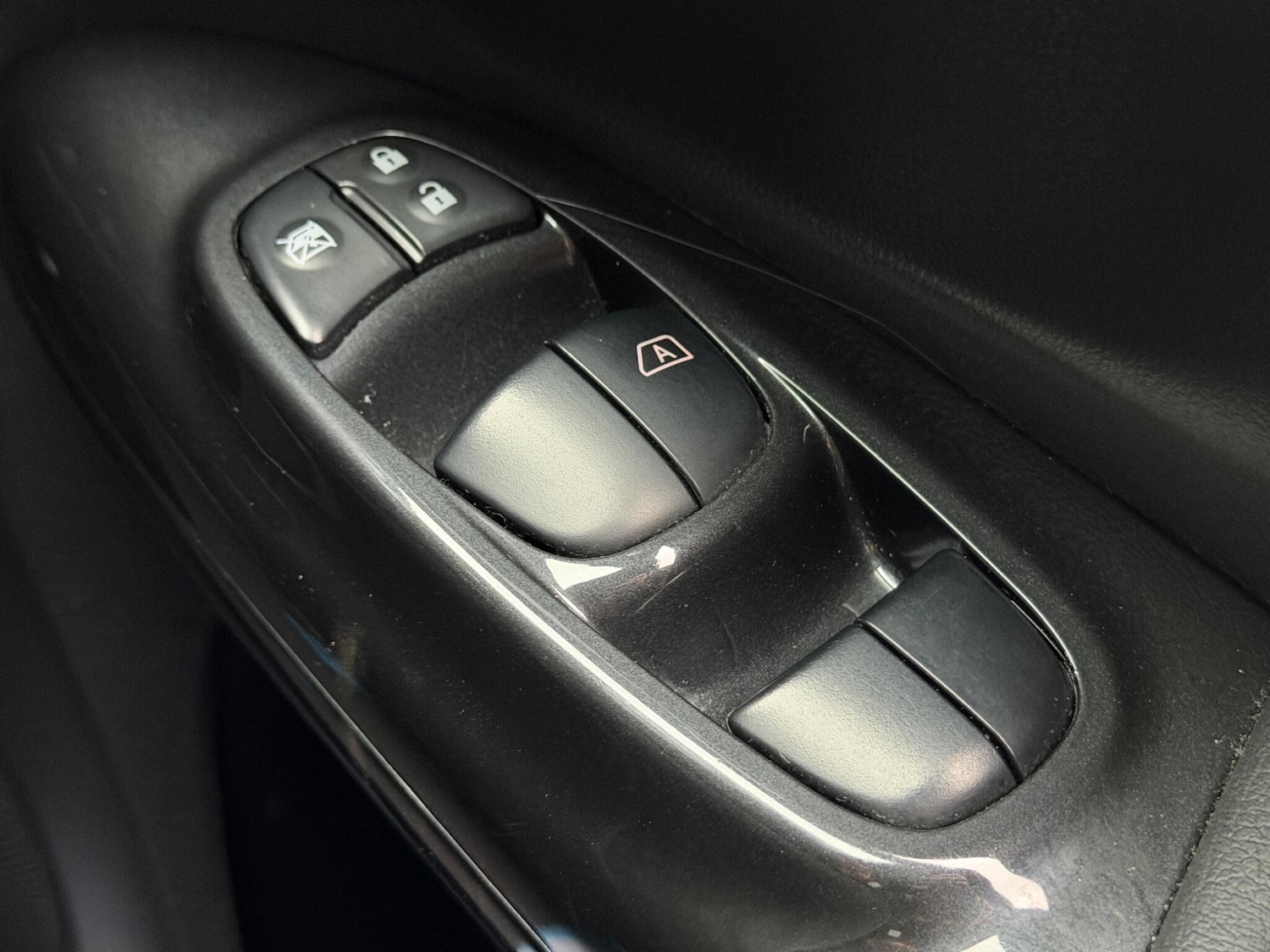 Used Nissan Juke 2019 for sale - 77331860: Photo 60