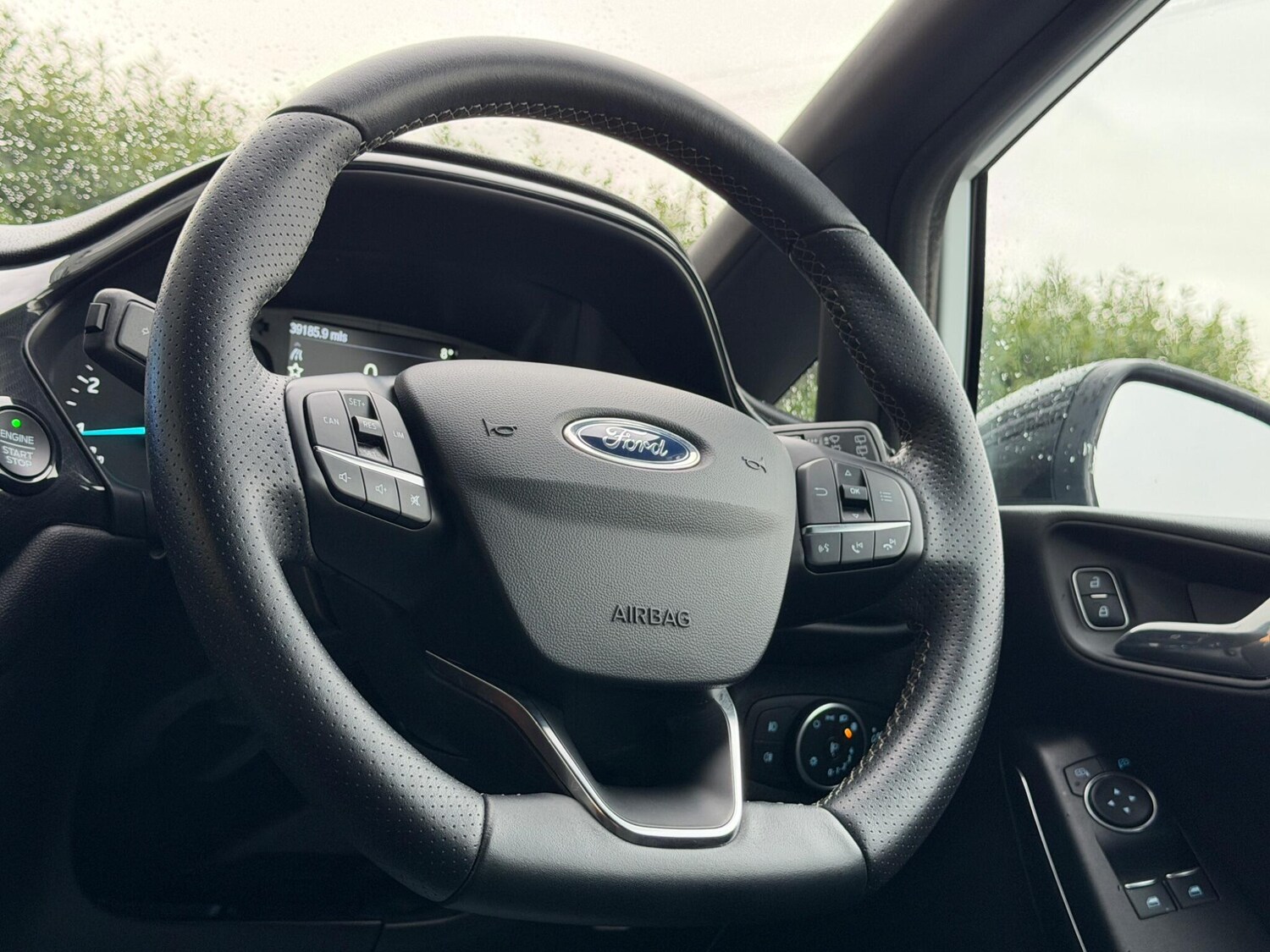 Used Ford Fiesta 2018 for sale - 77524154: Photo 40