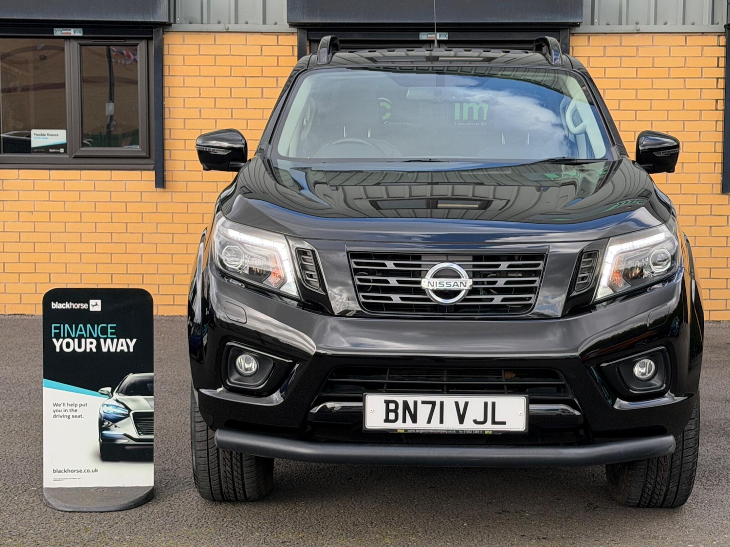 Used Nissan Navara for sale - 77839652: Photo 6