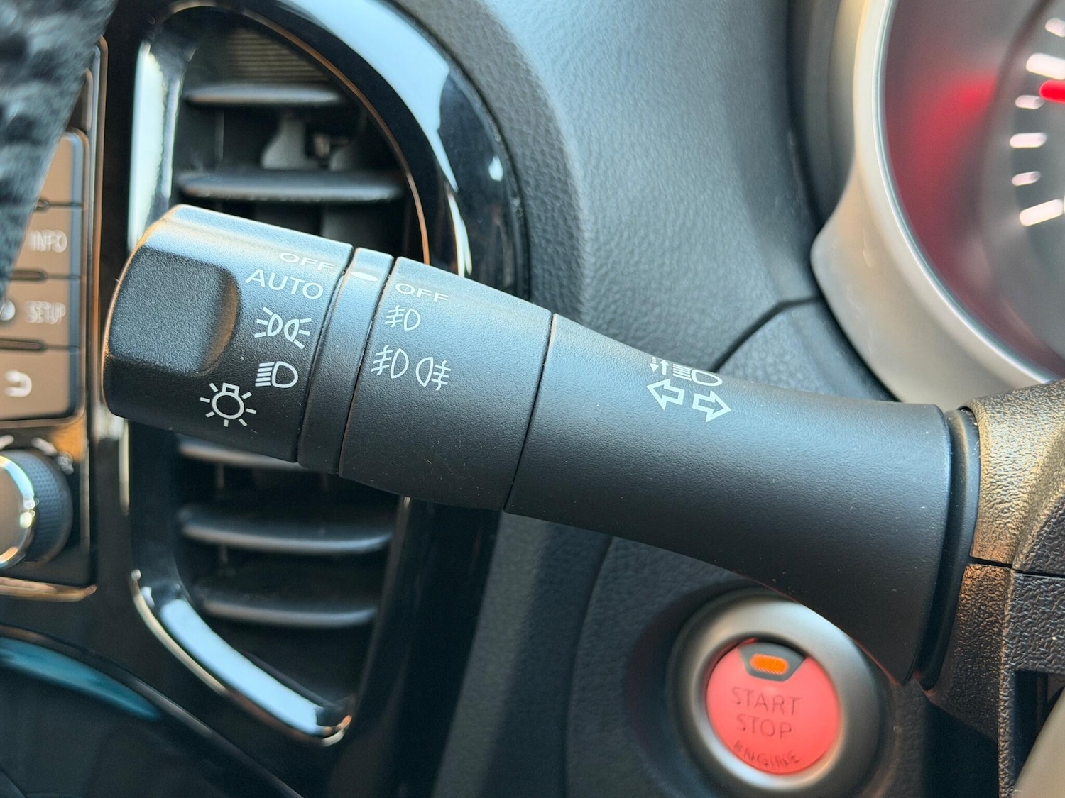 Used Nissan Juke 2017 for sale - 76913224: Photo 39