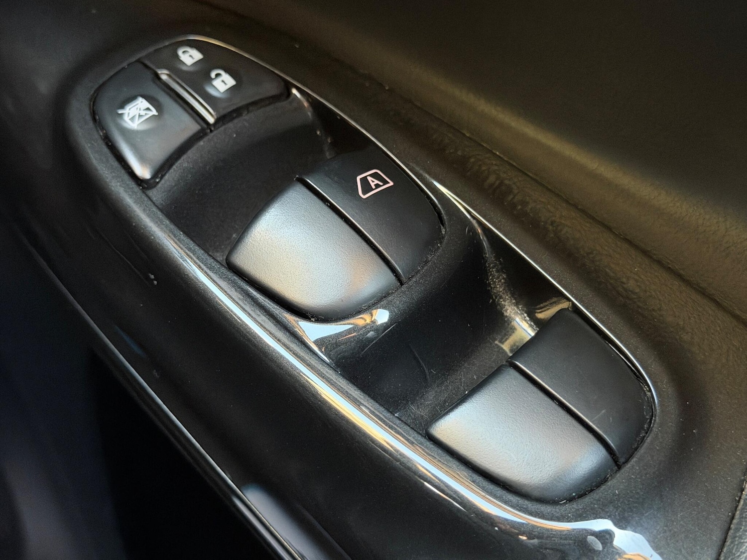 Used Nissan Juke 2017 for sale - 76913224: Photo 54