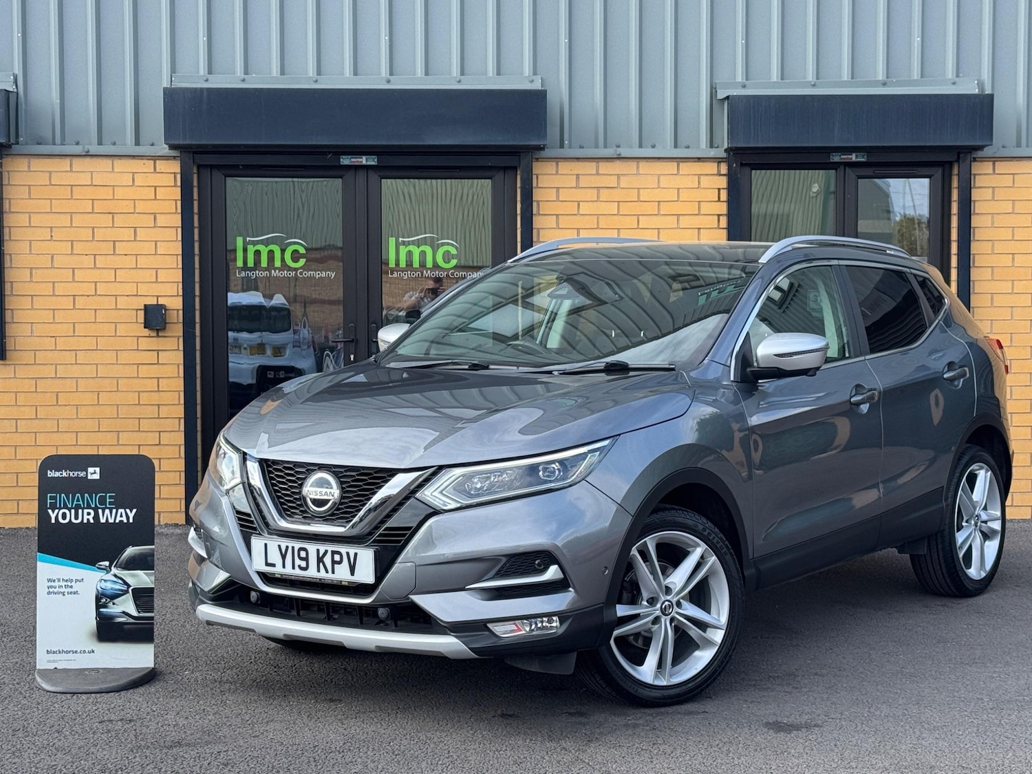 Used Nissan Qashqai for sale - 76887203: Photo 1