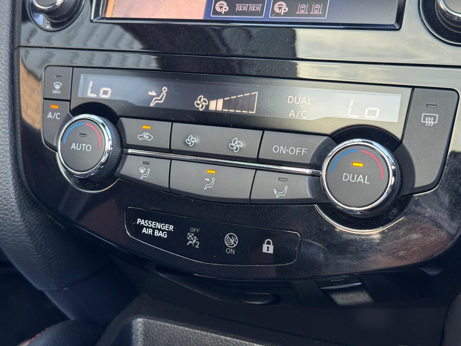 Used Nissan Qashqai for sale - 76887203: Photo 54