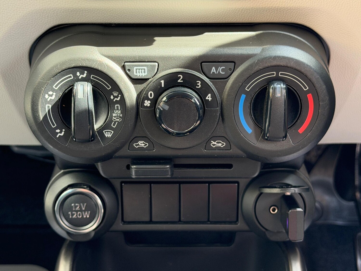 Used Suzuki Ignis for sale - 78214187: Photo 39