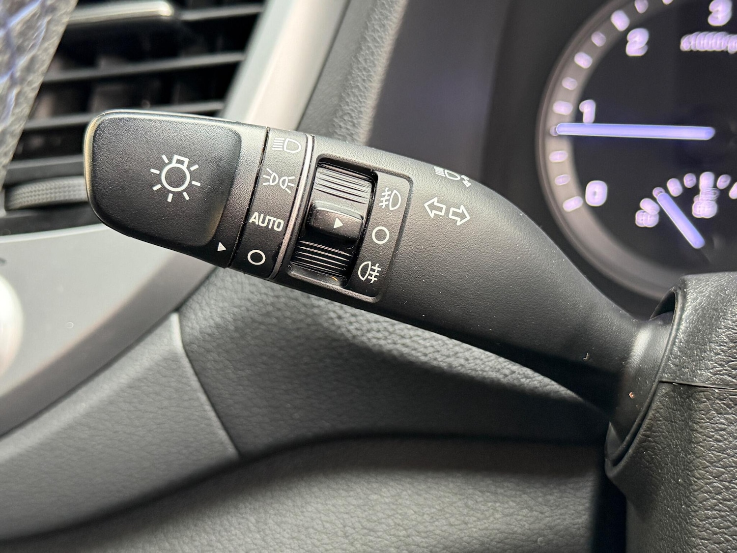 Used Hyundai TUCSON 2016 for sale - 77131065: Photo 42