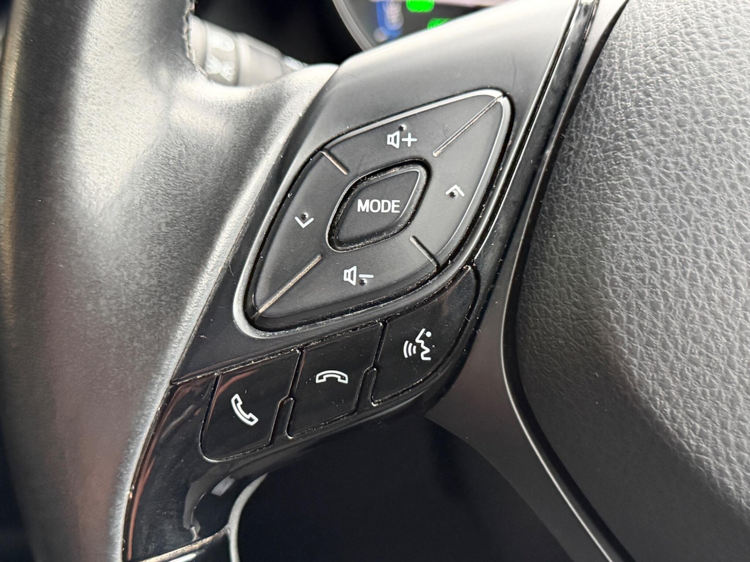 Used Toyota C-HR 2019 for sale - 77469206: Photo 43