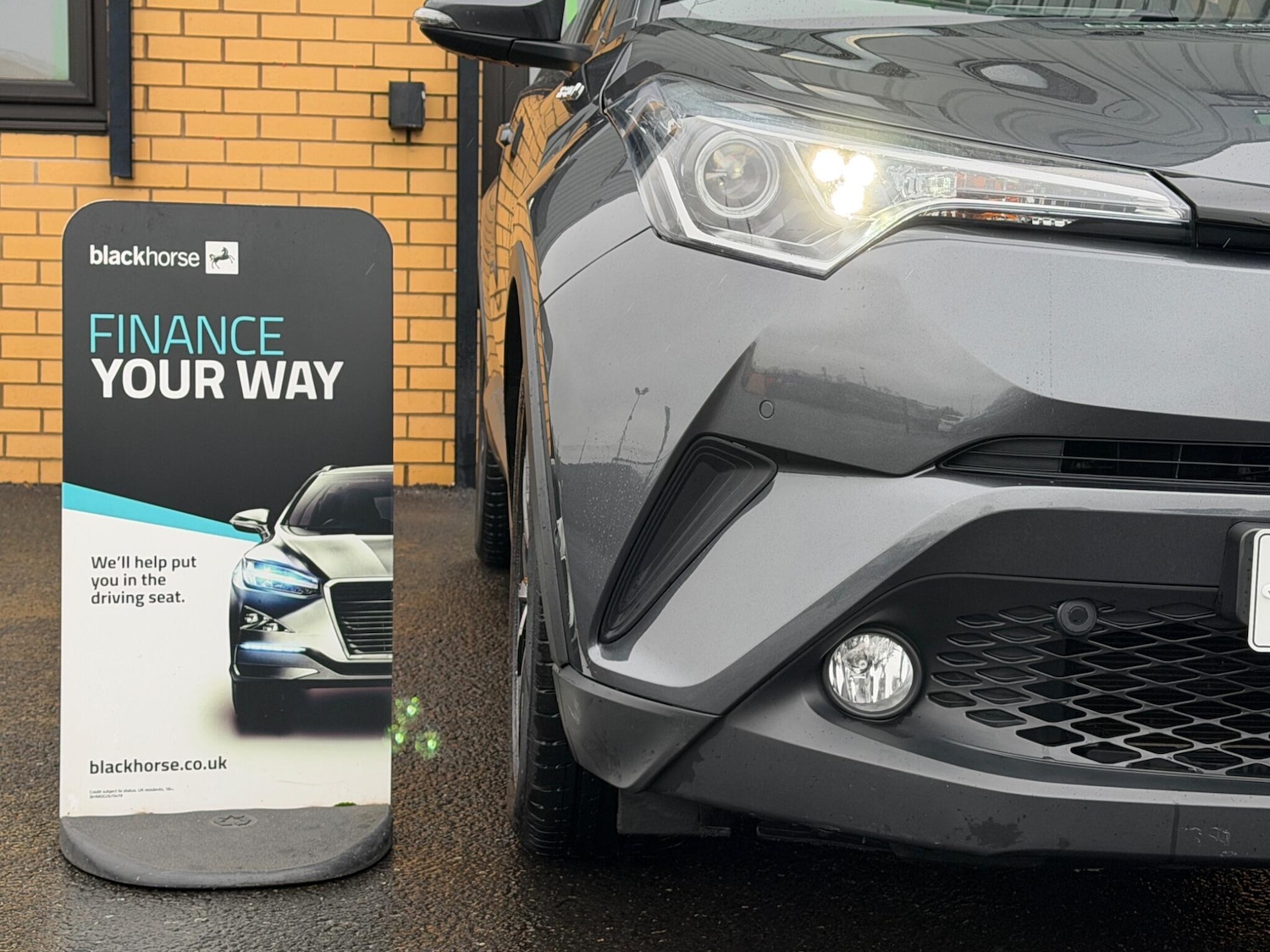 Used Toyota C-HR 2019 for sale - 77469206: Photo 7