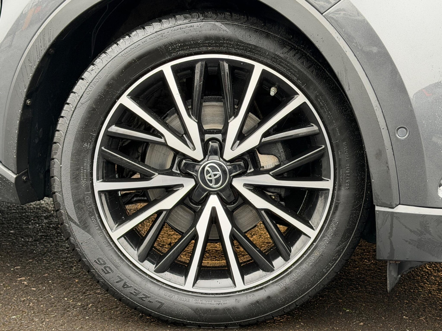 Used Toyota C-HR 2019 for sale - 77469206: Photo 9