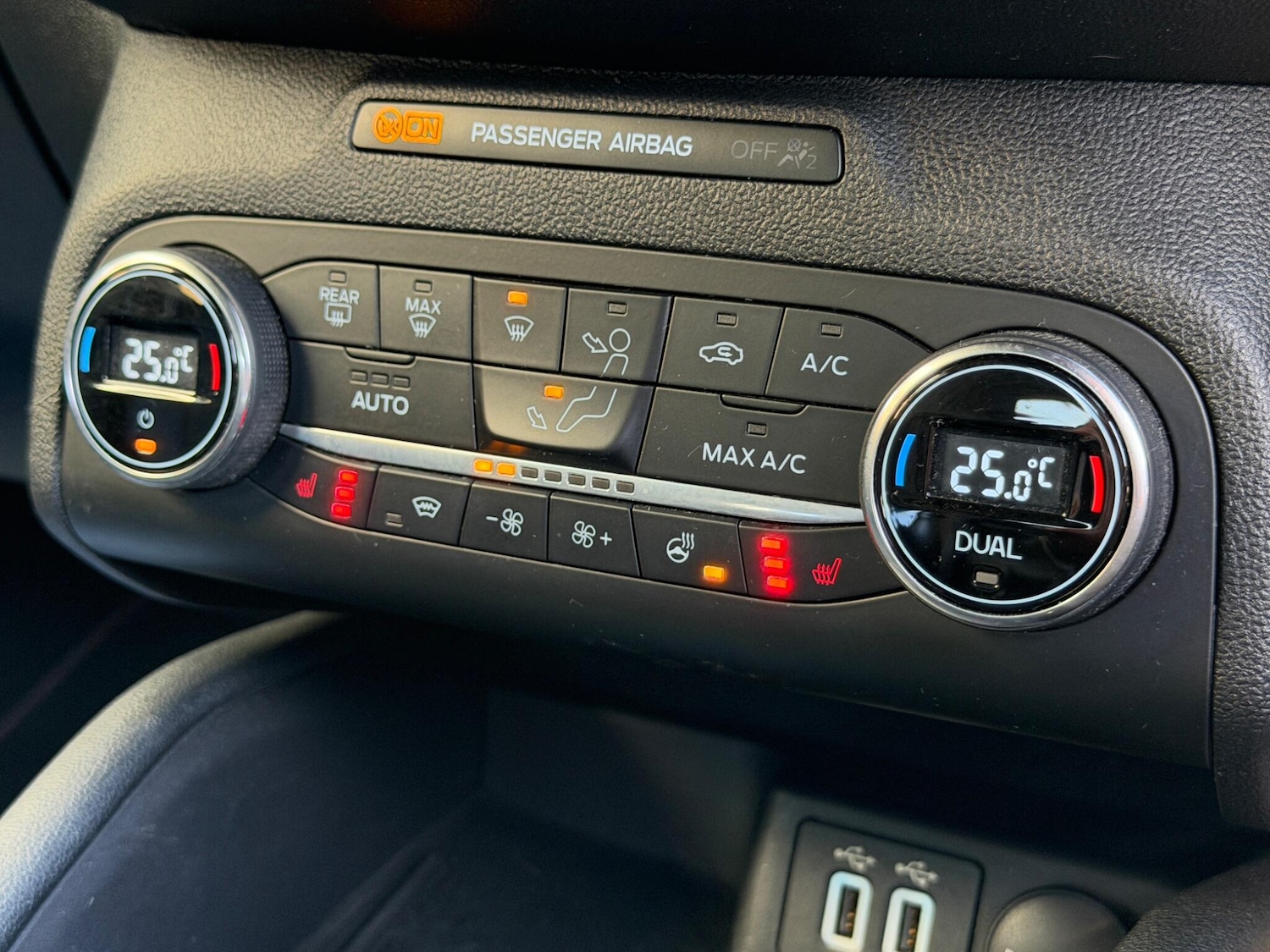 Used Ford Focus for sale - 78116010: Photo 53