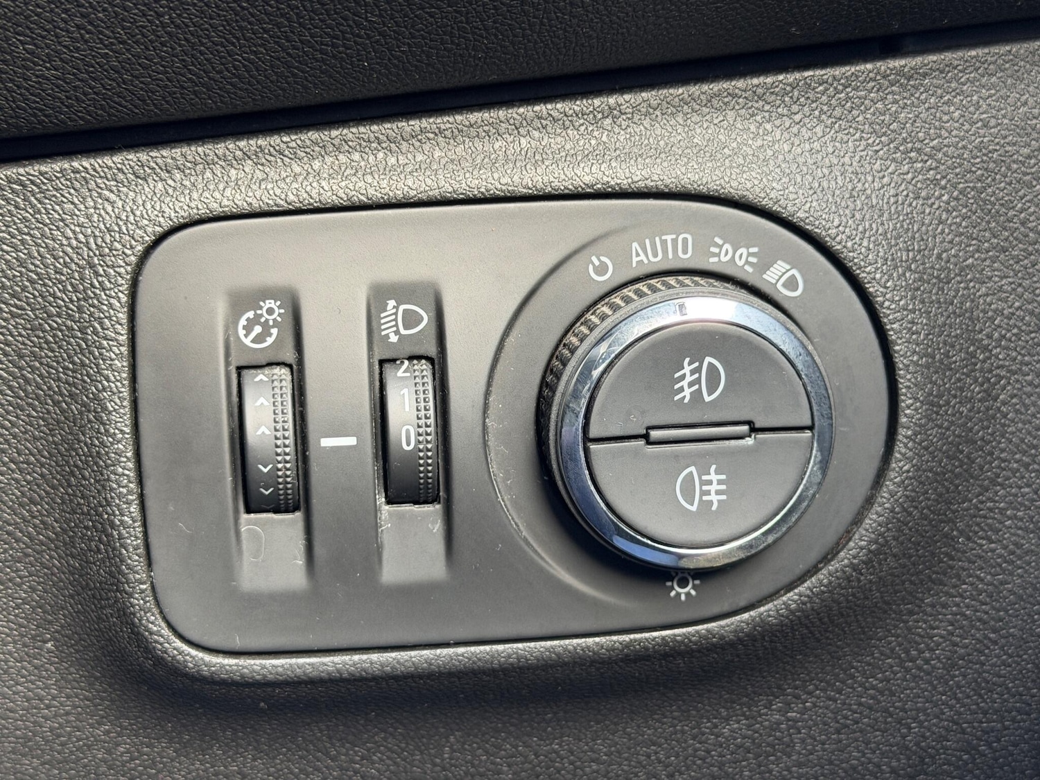 Used Vauxhall Corsa 2019 for sale - 76886146: Photo 56