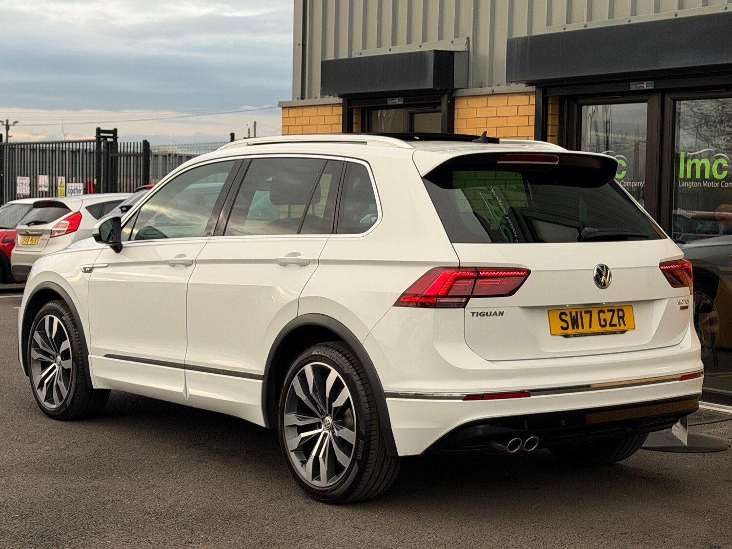Used Volkswagen Tiguan 2017 for sale - 76886831: Photo 30