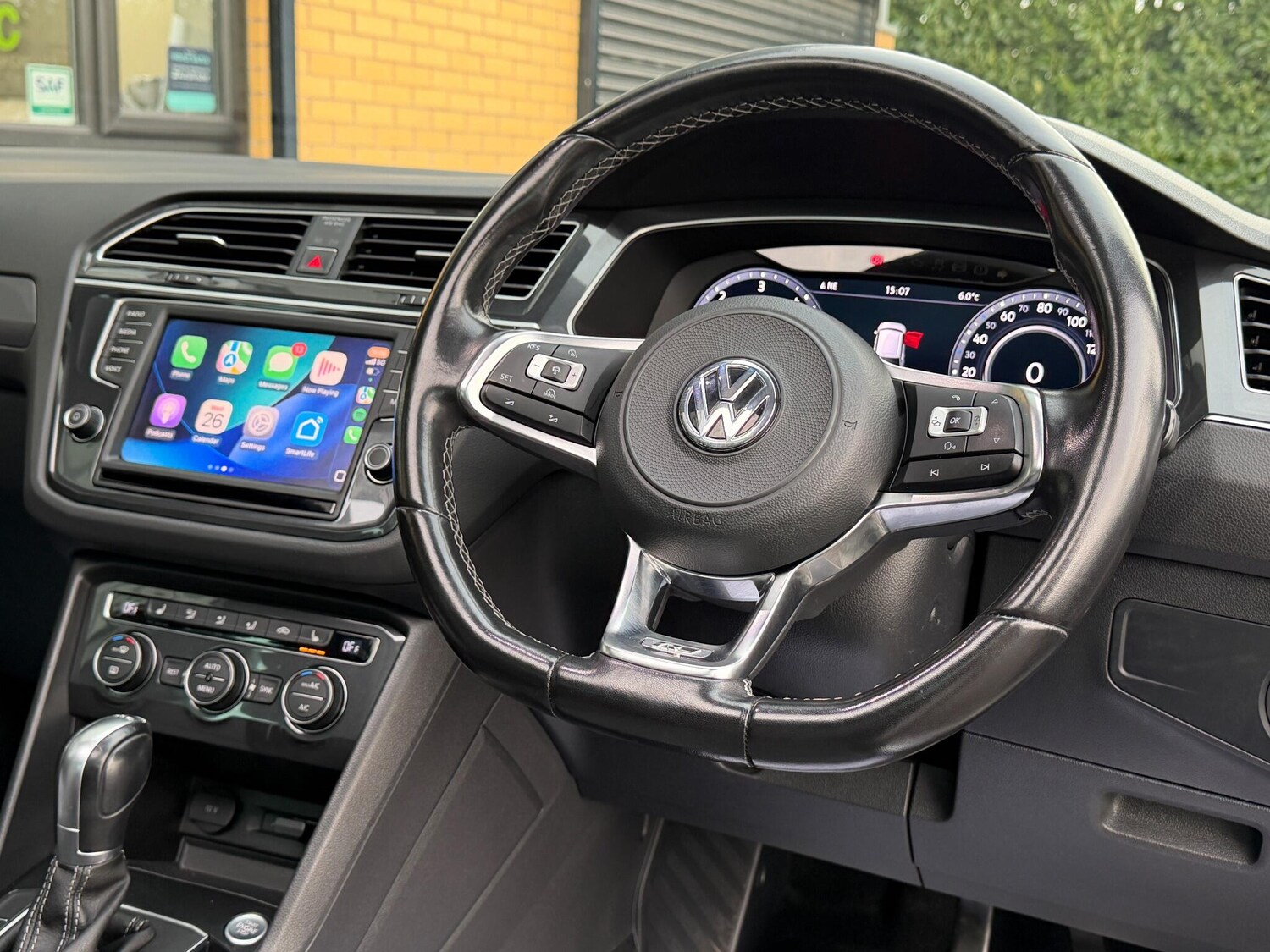 Used Volkswagen Tiguan 2017 for sale - 76886831: Photo 34