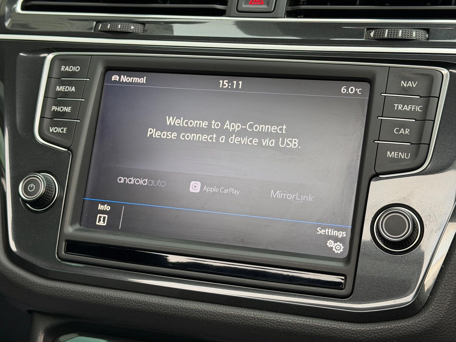 Used Volkswagen Tiguan 2017 for sale - 76886831: Photo 50