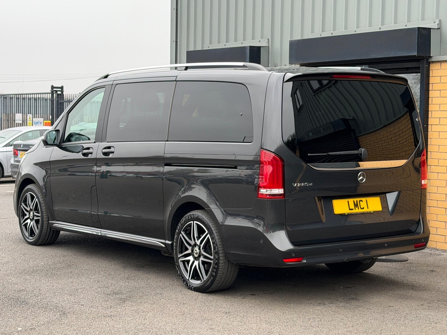 Used Mercedes-Benz V-Class 2024 for sale - 77969659: Photo 28