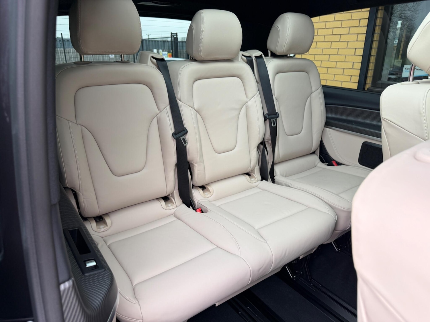 Used Mercedes-Benz V-Class 2024 for sale - 77969659: Photo 36