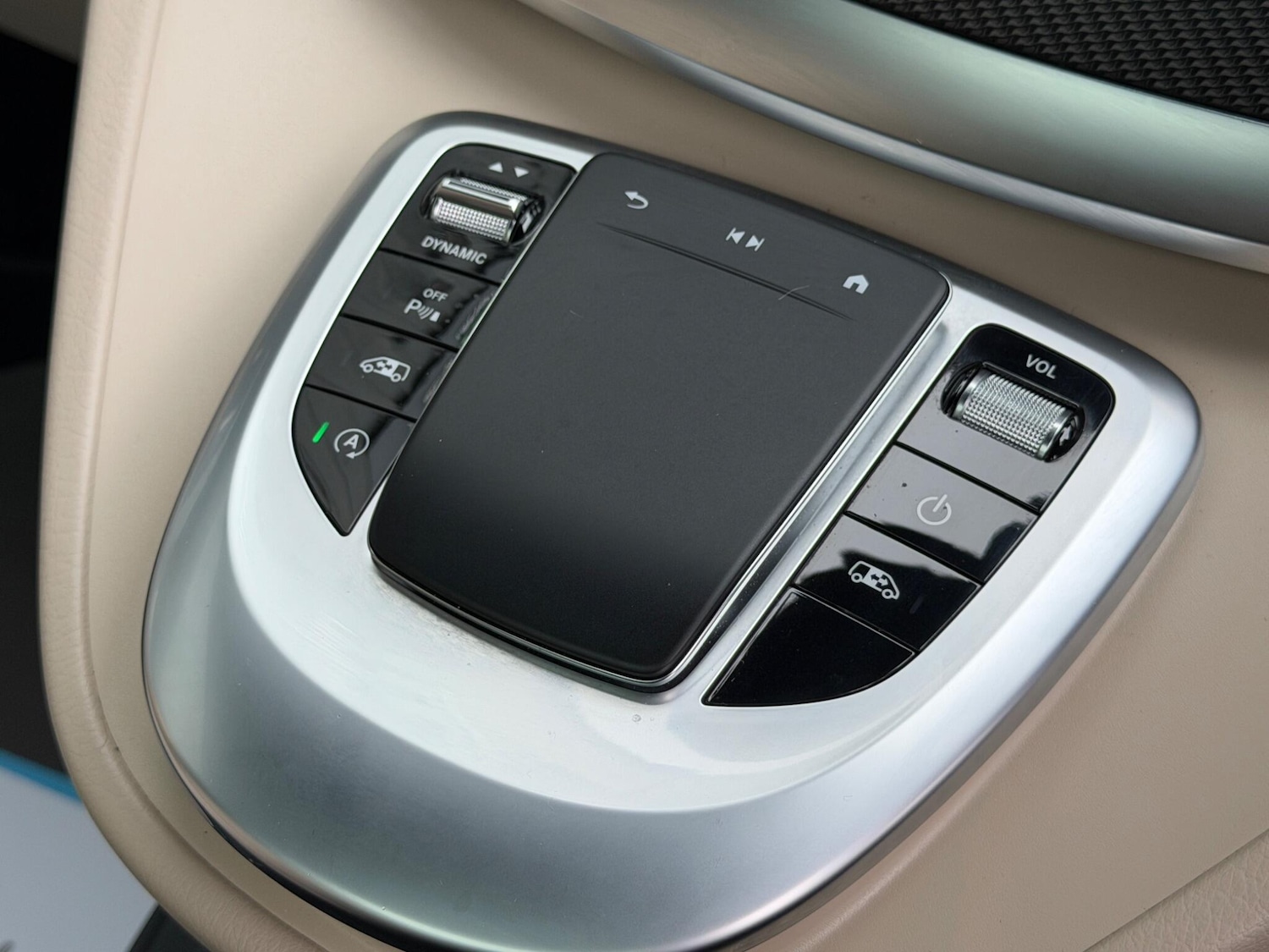 Used Mercedes-Benz V-Class 2024 for sale - 77969659: Photo 59