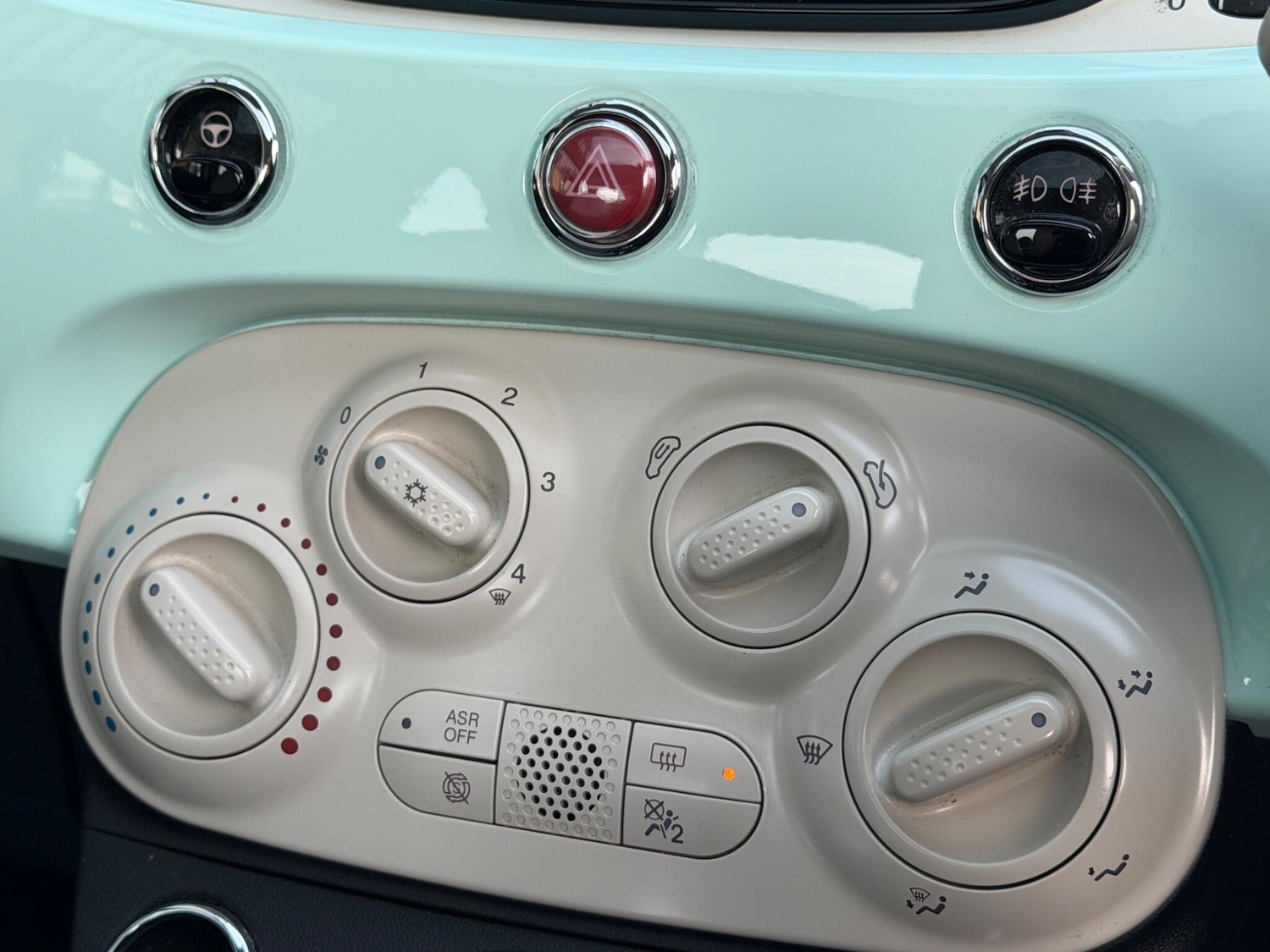 Used Fiat 500 2018 for sale - 77229887: Photo 52