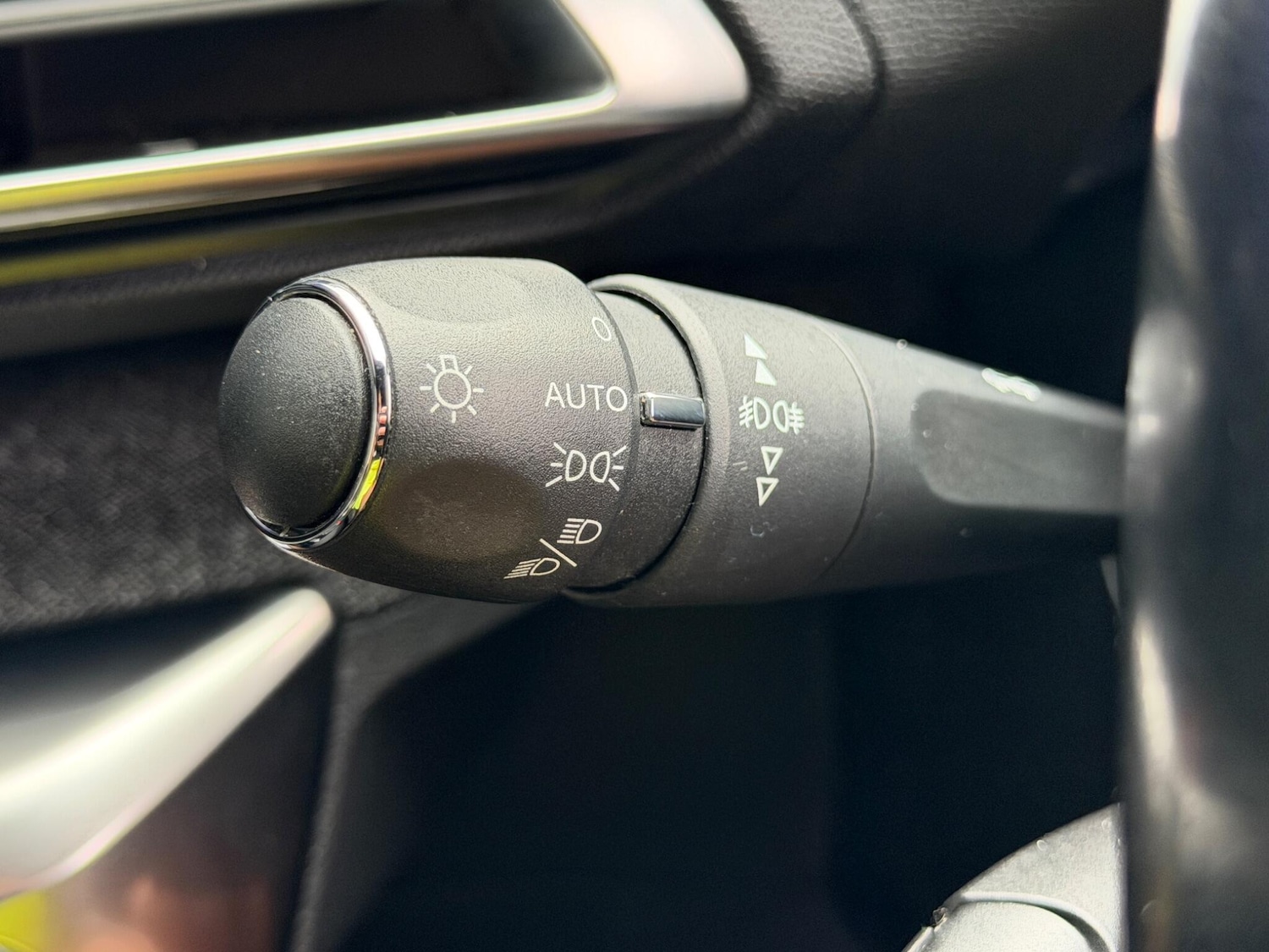 Used Peugeot 3008 2019 for sale - 78205127: Photo 42