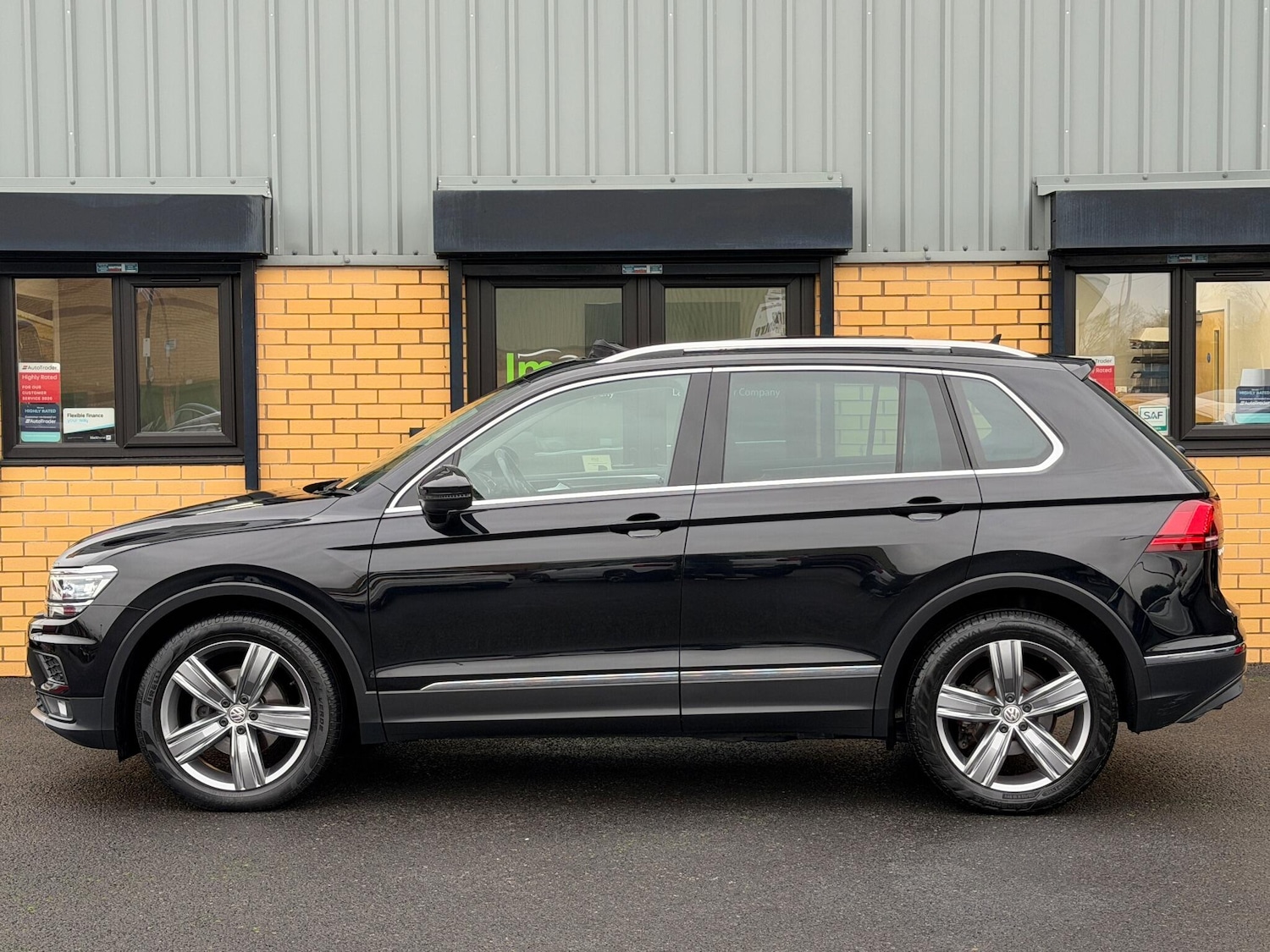 Used Volkswagen Tiguan 2018 for sale - 77015978: Photo 20