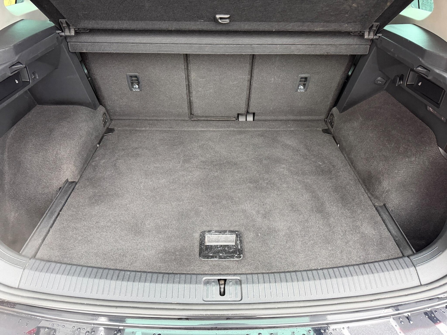 Used Volkswagen Tiguan 2018 for sale - 77015978: Photo 38